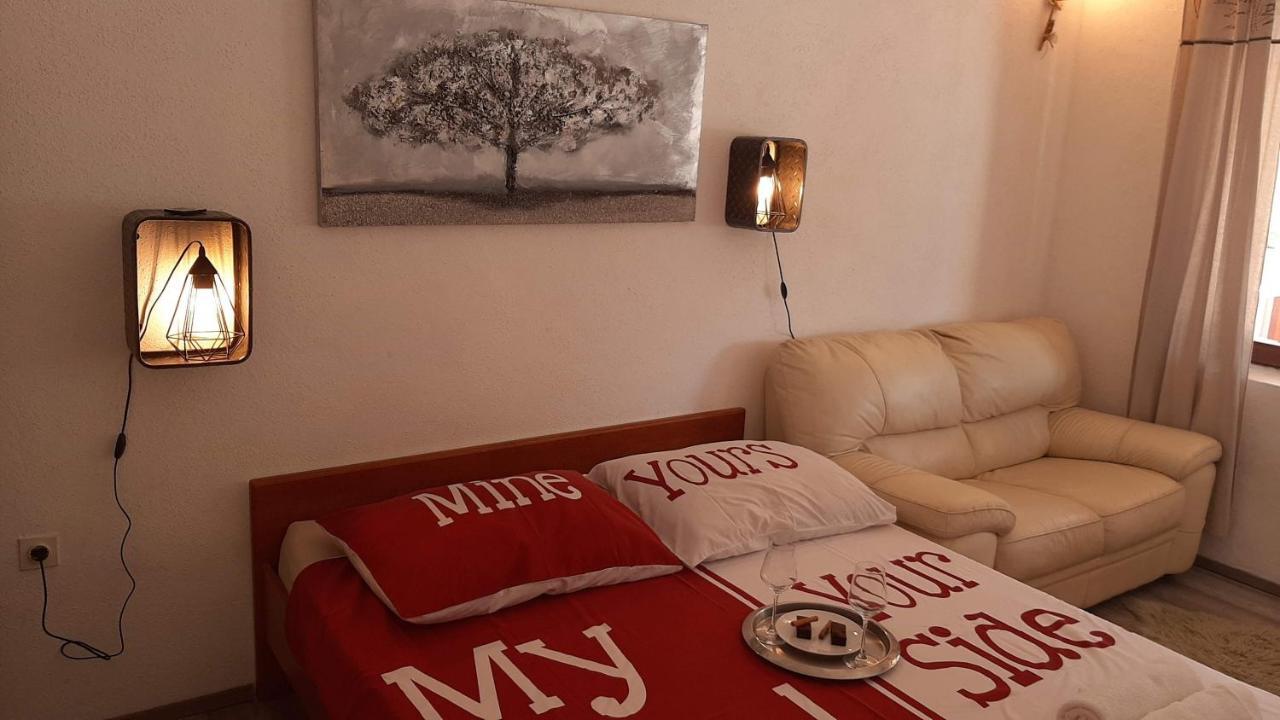 Vila Brig 108 - Private Swimming Pool And Jacuzzi Rijeka Bagian luar foto