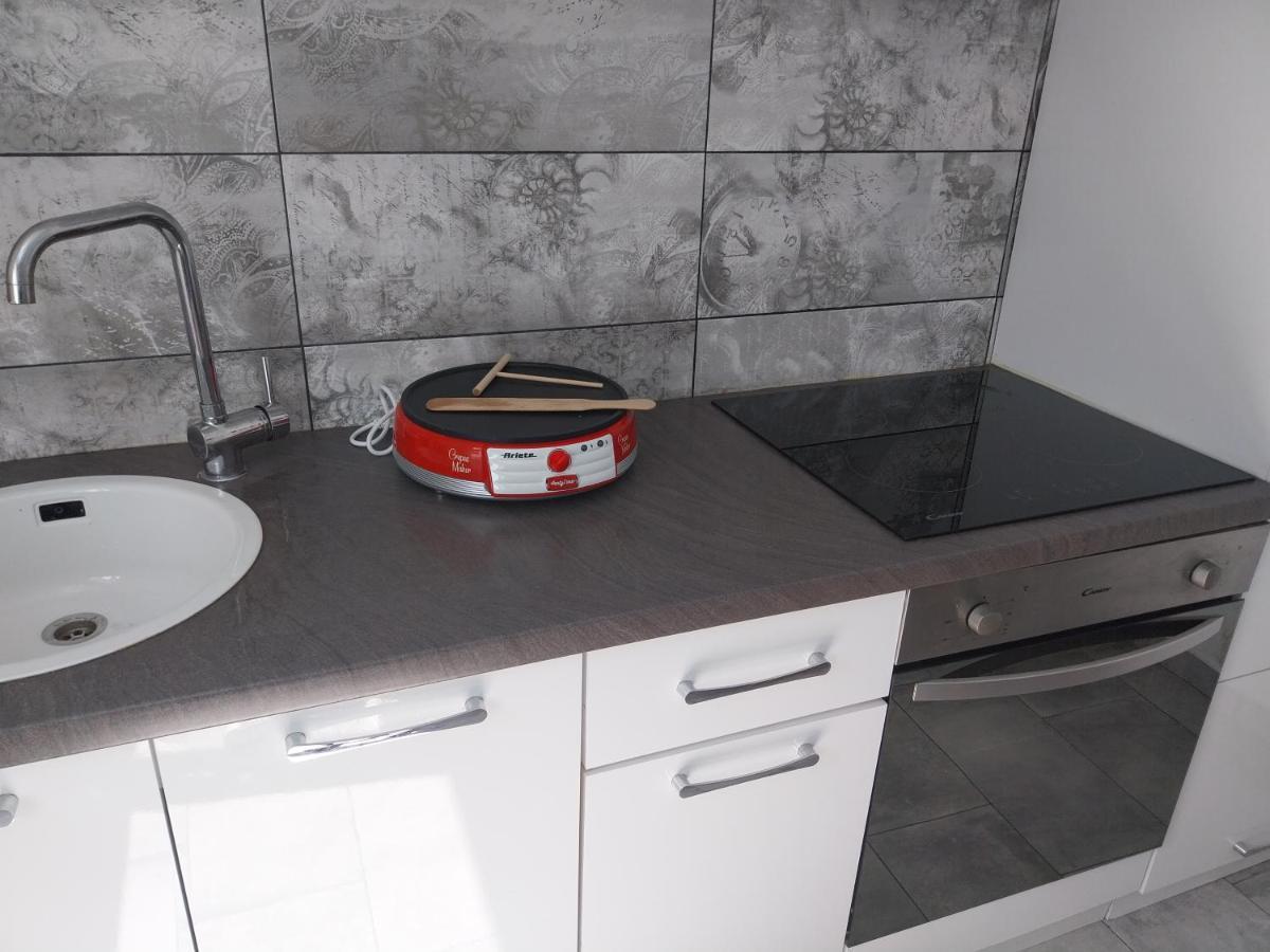 Vila Brig 108 - Private Swimming Pool And Jacuzzi Rijeka Bagian luar foto