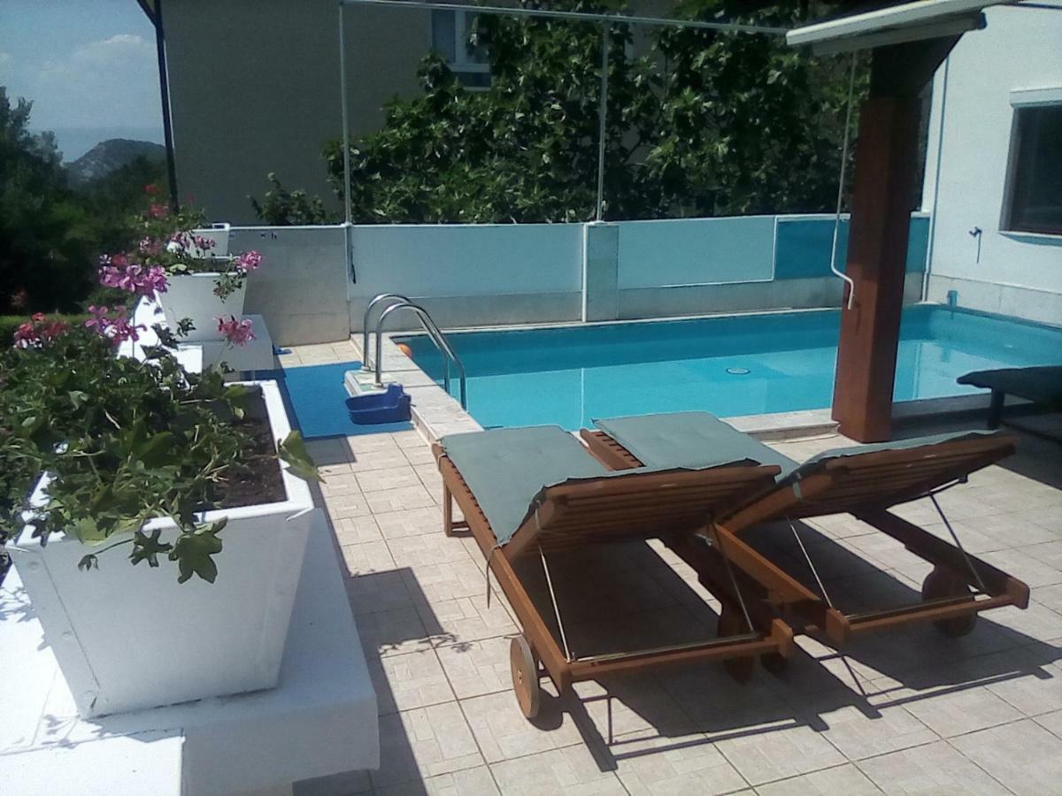 Vila Brig 108 - Private Swimming Pool And Jacuzzi Rijeka Bagian luar foto